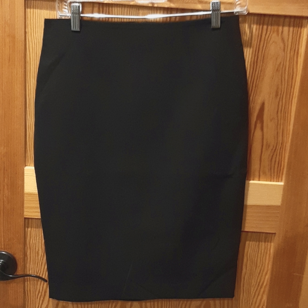 Ann Taylor Black Scuba Style Pencil Skirt
